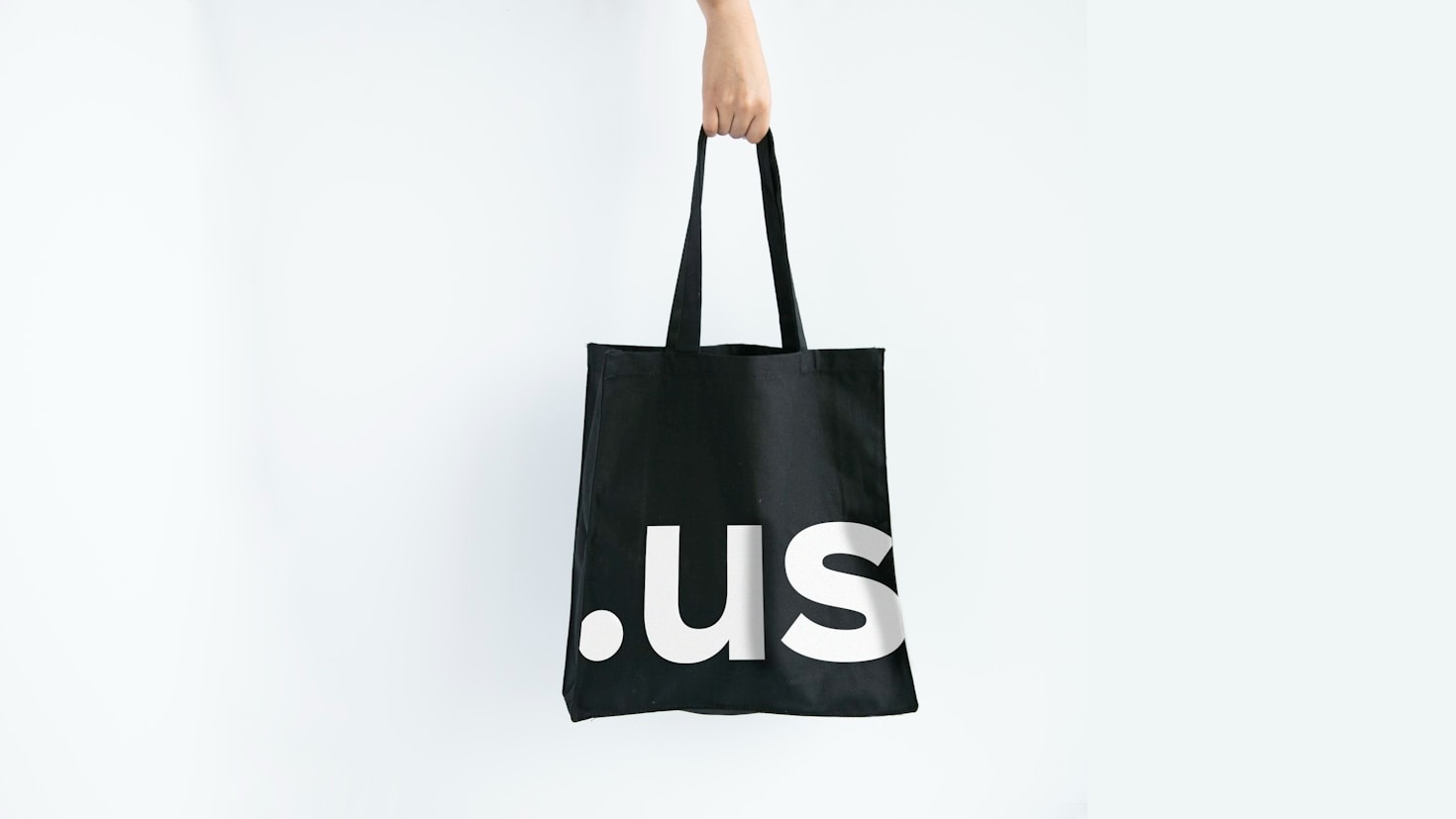 Fashion Meets Innovation: A DLOAK Experience